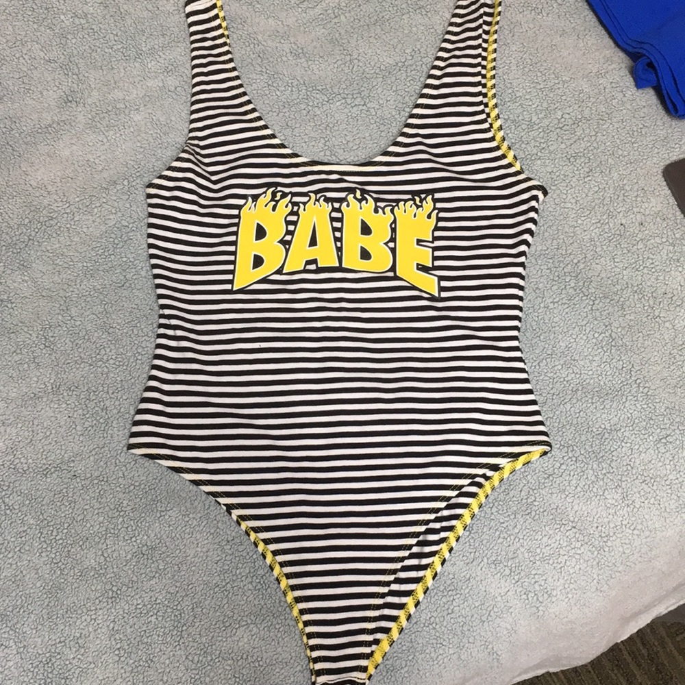 Babe bodysuit